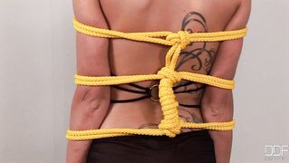 bondage lesson with ava blue