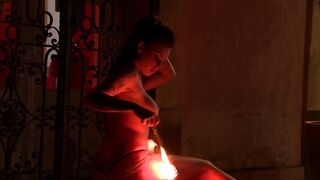 flaming hot pussy: sexy pyromaniac plays with fire