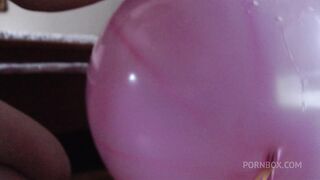 collection of exciting videos of balloons to be enjoyed over sixty minutes