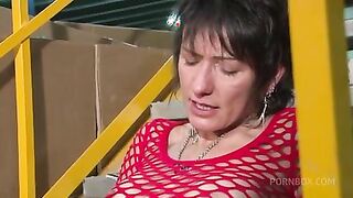 busty mature in fishnet anal pounded in the warehouse