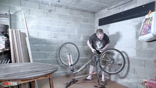 anal fuck in the garage with mavi burburita a squirting spanish milf