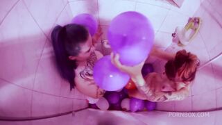 lesbian fun with pussy and balloons