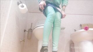 chantal channel so lovely when she pee