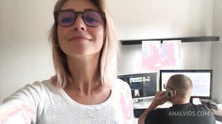 crazy amateur anal sex with co-worker in the office