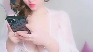 Chinese Teen Masturbating Homemade