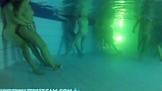 Between All The Horny People This Couple Has Real Sex Underwater In The Public Pool