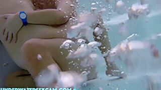 This Crazy Young Couple Starts Fucking In The Jacuzzi In Front Of All Visitors