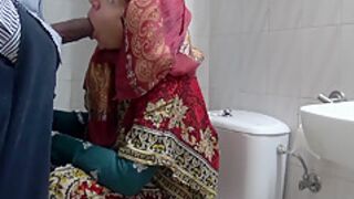 A Horny Turkish Muslim Wife Meets With A Black Immigrant In Public Toilet 5 Min