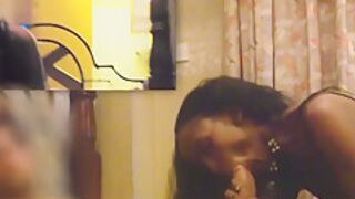 Amateur Ebony Whore Battling A Huge Fuck Rod With Her M