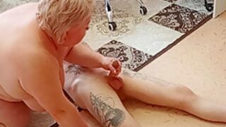 Stepmom Sucks Dick Rides On It And Fucks Sideways Lifting Her Leg