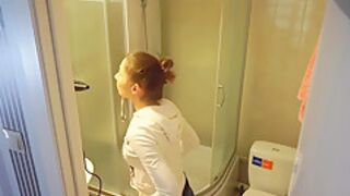 I Love To Watch Stepsisters Pussy (shower Cam)