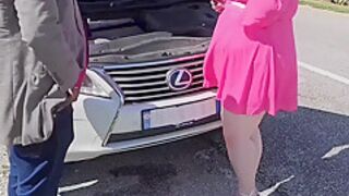 Mobile Mechanic Stop To Give Assistance With Car But He Ended Up Filling My Pussy With His Cum