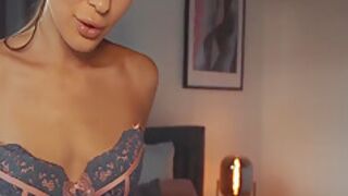 Amazing Lilu Moon Opens Ass Widely Using Anal Plug And Glass Sex Toy Till Mega Orgasm!!! 10 Min