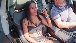 A Milf Carioca India Juju Rainha Dos Gangbang Fica Peladinha No Carro E Provoca O Publico 25 Min