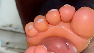 White Toes On A Cold Night Footjob Soft Meaty Soles