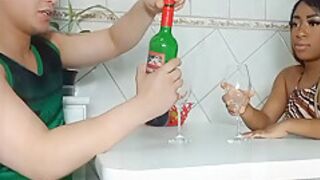 Trouxe Uma Mina , Para Minha Casa , Tomamos Vinho E Ela Virou Uma Safadinha ( Bruna Black) 9 Min