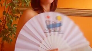 White Stockings And Folding Fan 3 Min With Busty Vivian