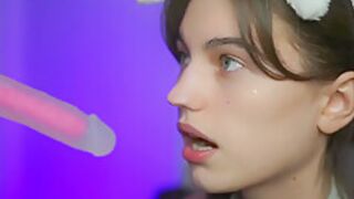 teen 18+ Gives Amazing Dildo Deepthroat