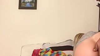 Slutty Blonde Being Kinky 3