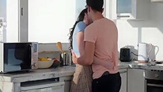 Curly Hair - He Cant Resist Me: He Fucks My Face And Pussy In The Kitchen