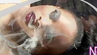 White Feather Smoke Session - Sex Movies Featuring Niarossxxx