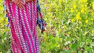 Bhabi Did Pissab In Mustard Cultivation !! Bangla Boudi Sorser Khete Pisab Kore Dilo Re