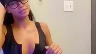 Pornstar Goes Live