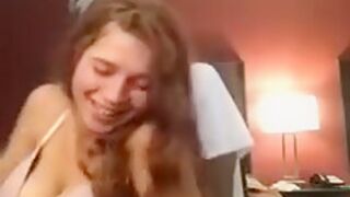 teen 18+ Has Her Pussy Eaten On Periscope