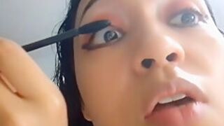 Hot Milf In Saturno Squirt Streaming Of Makeup Ends In Penetration On All Fours And Cock Sucking