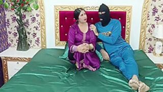 Most Beautiful In Hindi Aunty Blowjob Sucking And Hard Fucking