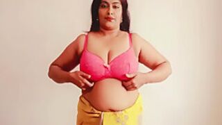 Horny Indian In Arya Masturabating Her Self