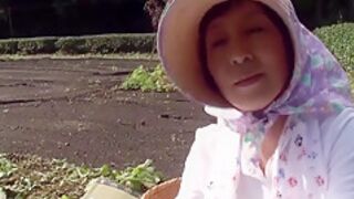 Mature Woman Who Runs A Tea Plantation In Shizuoka Decides To Appear Av A Few Years Ago