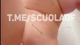 Sexworker Scopa In Palestra Col Suo Fan