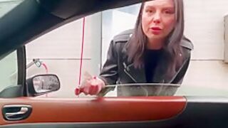 Eva Soda - Stepsister Washed The Car And Did Not Forget About The Drivers Cock Swallowed Of Sperm