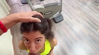 Quick Sex In The Gym - Risky Fuck