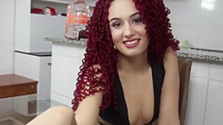 Lady Snow Brasil - Minha Meia-irma Me Chupou Escondido