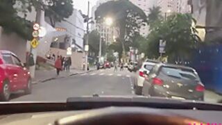 Manu Fox - Peguei Um Desconhecido Na Rua E Chupei O Pau Dele, O Tesao Foi Tanto Que Tive Que Leva-lo Pra Casa E Dar O Cu Pra Ele 6 Min