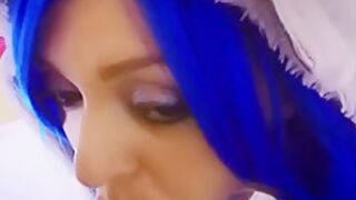 Babe With Blue Hair Gets Her Bush Fucked