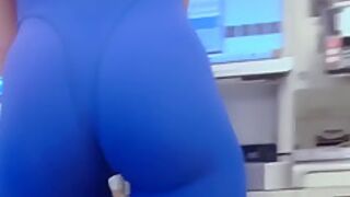 Great Body And Ass Of A Young Blonde In The Supermarket Rly