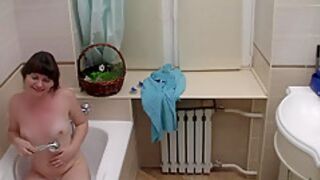 Samantha 38g - Solo Teenie Masturbates In The Shower