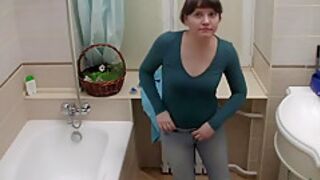 Samantha 38g - Solo Teenie Masturbates In The Shower