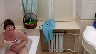 Samantha 38g - Solo Teenie Masturbates In The Shower