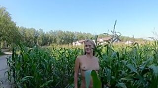 Miss4motivated - Naked Girl In A Corn Field