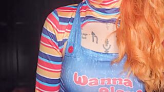 Female Chucky Cosplayer Girl Gets Fucked By Dragon Dildo