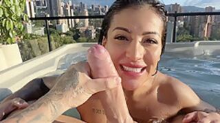 Free Full Video - Curvy Giving My Welcome To Medellin - Mariana Martix