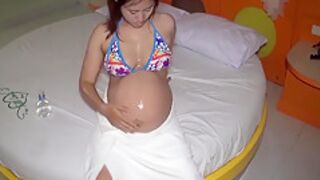 8 Months Pregnant Thai Milf Amateur Jerking Off Her Husband