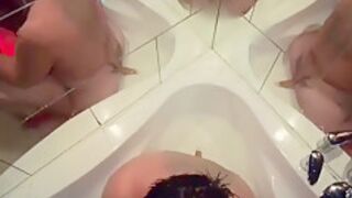 Milf Does A Hard Blowjob Underwater And Fucks Anal, Filled Everything With Cum