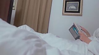 Stepmom Get Surprise Cum In Mouth When She Helps With Jerking To Stepson In Share Bed Before Fuck 20 Min - Mr Cat 69