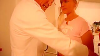 Beautiful Teen 18+ Likes To Be Examined By Her Favorite Gynecologist